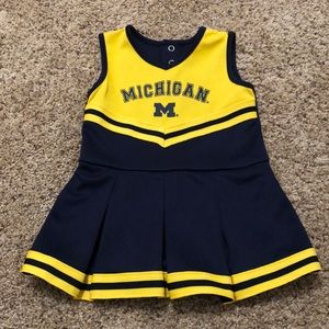 Michigan cheer outfit